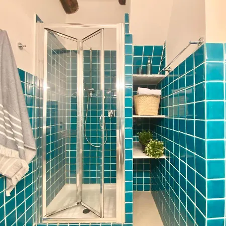 アパート Casaviva - Lovely Mini-loft In With Ac カモーリ